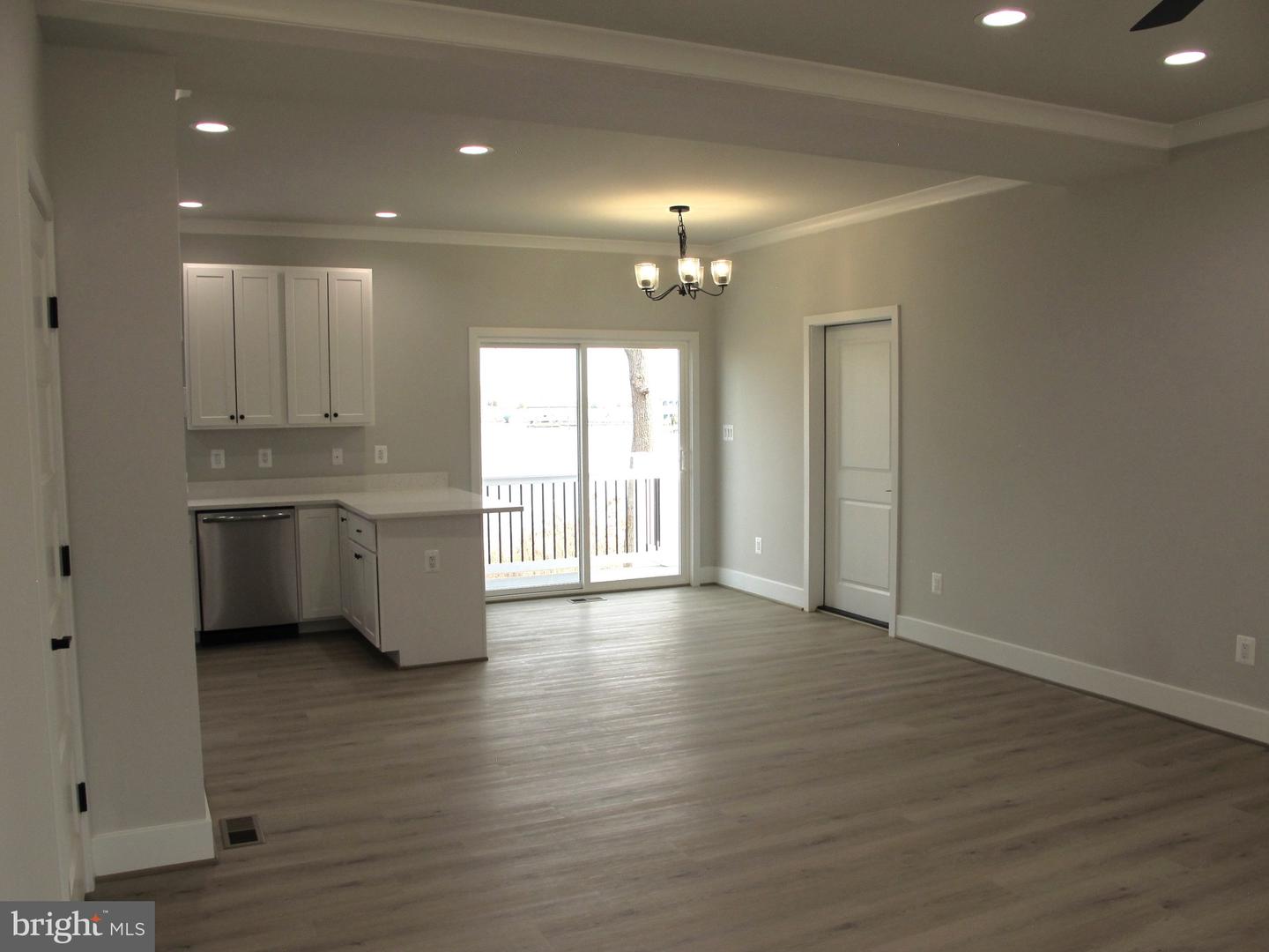 1252 SHORE DR, COLONIAL BEACH, Virginia 22443, 3 Bedrooms Bedrooms, ,2 BathroomsBathrooms,Residential,For sale,1252 SHORE DR,VAWE2008584 MLS # VAWE2008584