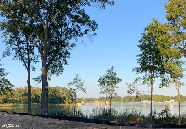 1252 SHORE DR, COLONIAL BEACH, Virginia 22443, 3 Bedrooms Bedrooms, ,2 BathroomsBathrooms,Residential,For sale,1252 SHORE DR,VAWE2008584 MLS # VAWE2008584