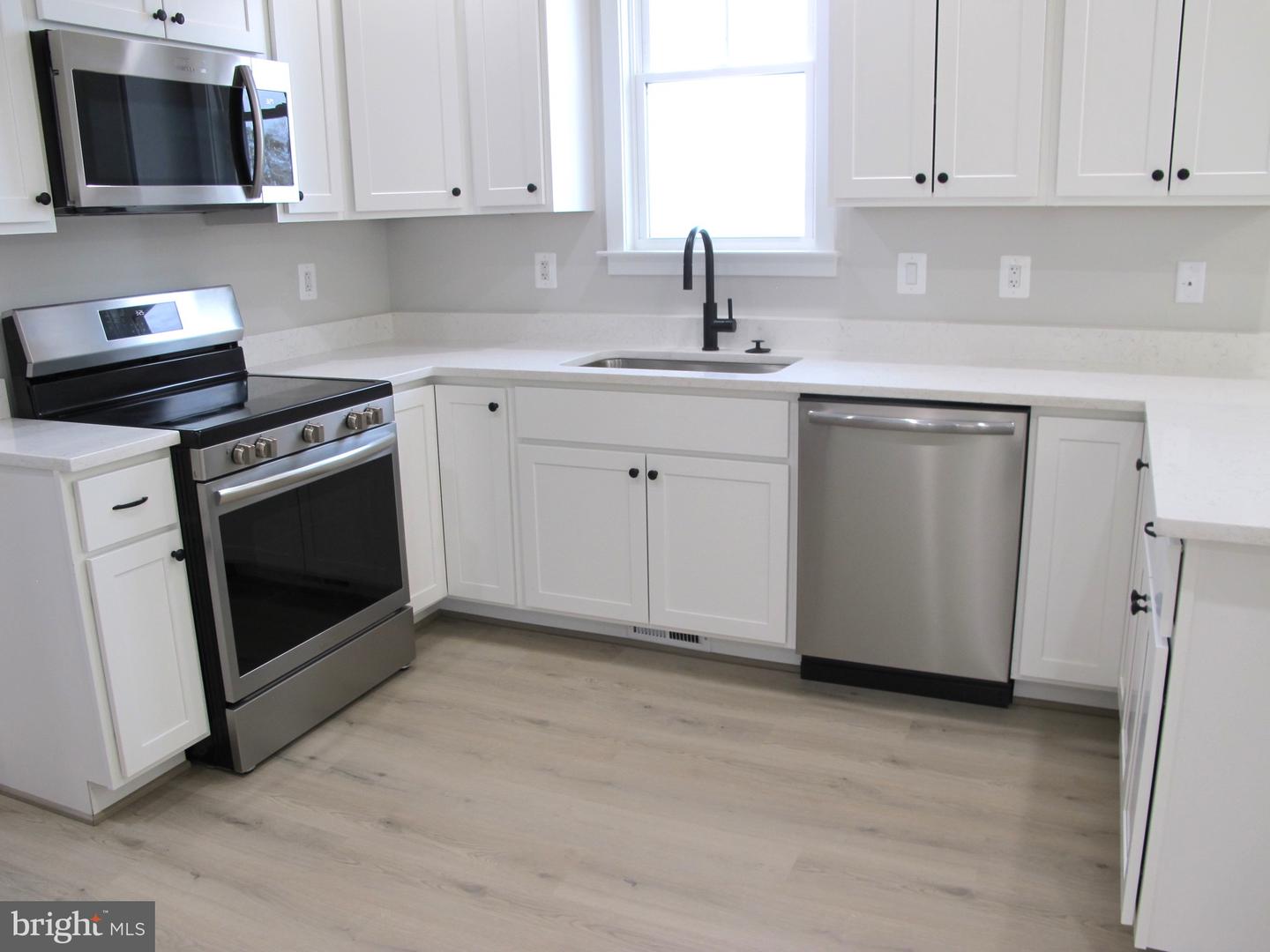 1252 SHORE DR, COLONIAL BEACH, Virginia 22443, 3 Bedrooms Bedrooms, ,2 BathroomsBathrooms,Residential,For sale,1252 SHORE DR,VAWE2008584 MLS # VAWE2008584