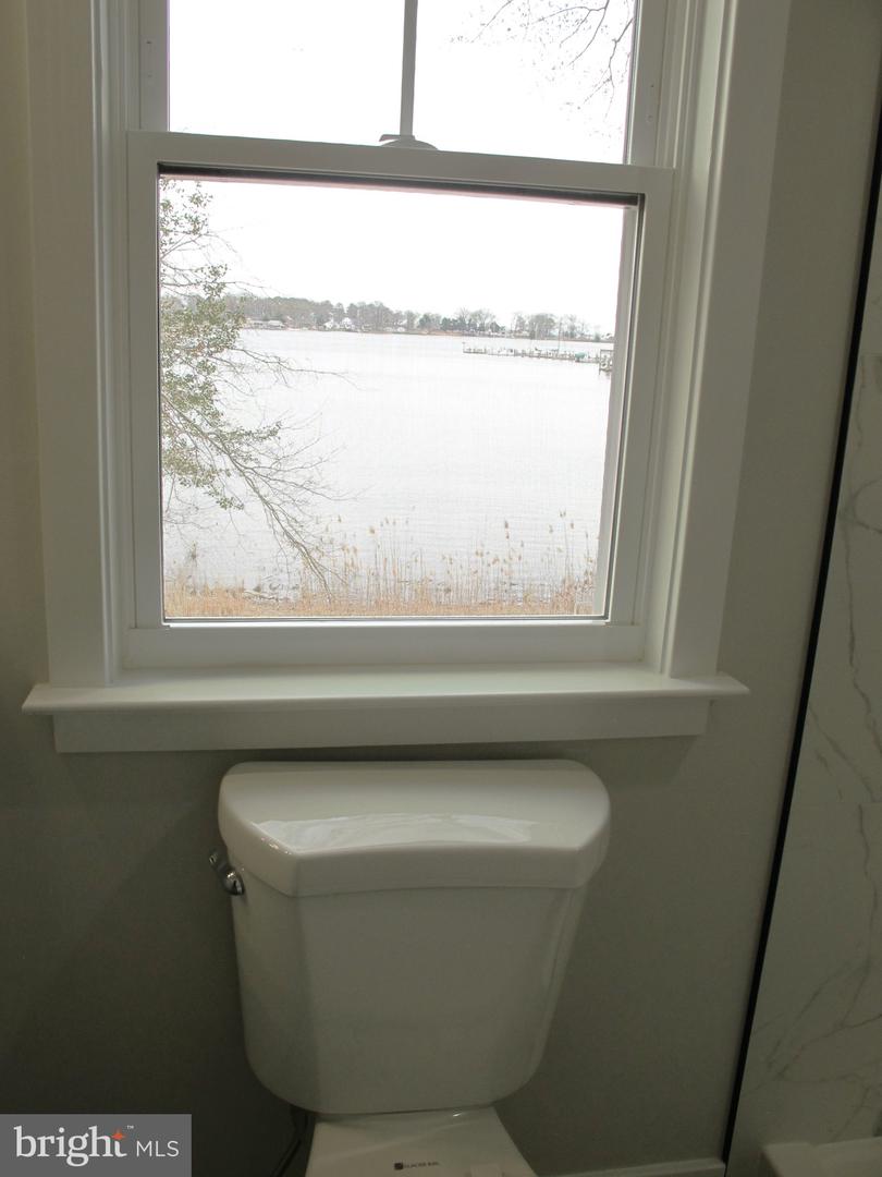 1252 SHORE DR, COLONIAL BEACH, Virginia 22443, 3 Bedrooms Bedrooms, ,2 BathroomsBathrooms,Residential,For sale,1252 SHORE DR,VAWE2008584 MLS # VAWE2008584