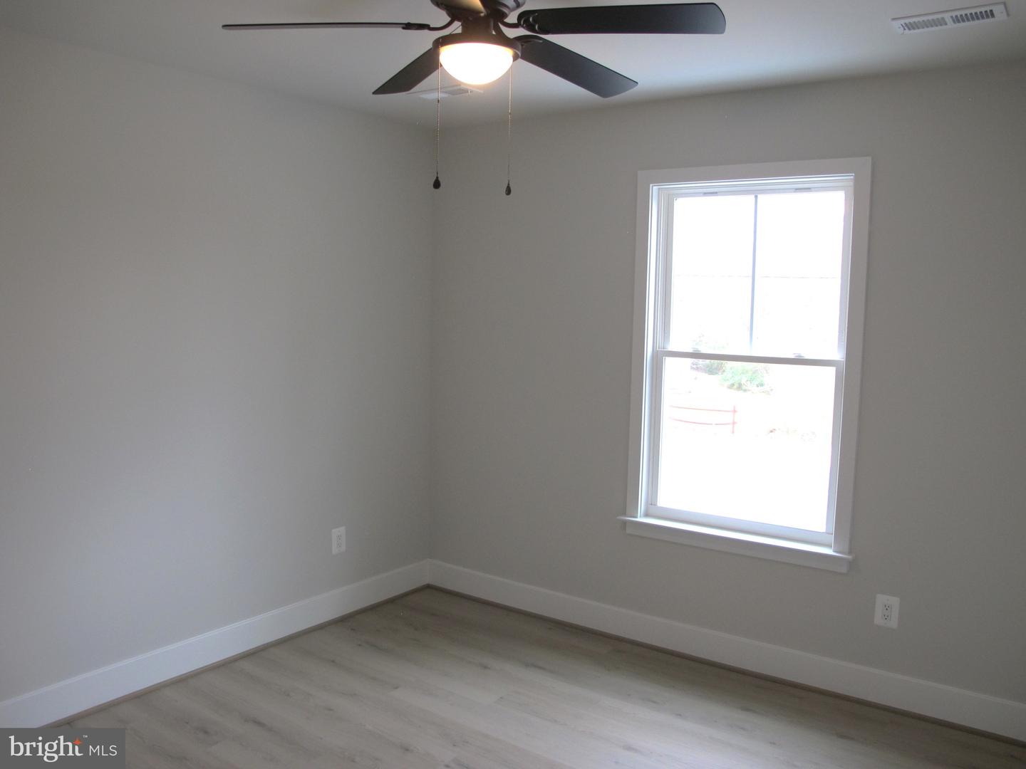 1252 SHORE DR, COLONIAL BEACH, Virginia 22443, 3 Bedrooms Bedrooms, ,2 BathroomsBathrooms,Residential,For sale,1252 SHORE DR,VAWE2008584 MLS # VAWE2008584