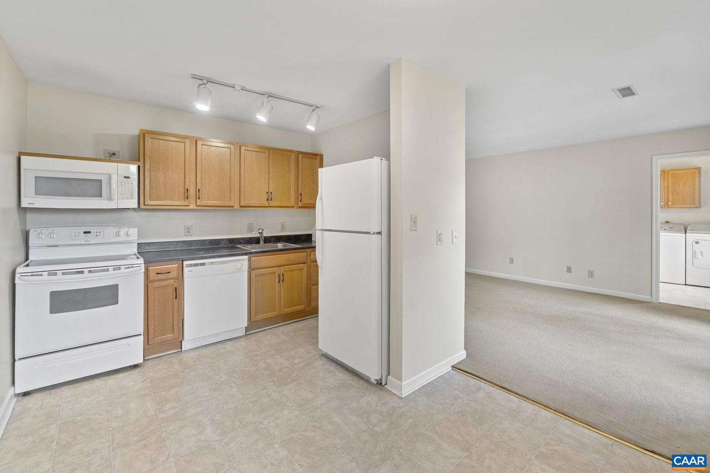 1361 VILLA WAY #F, CHARLOTTESVILLE, Virginia 22903, 2 Bedrooms Bedrooms, ,2 BathroomsBathrooms,Residential,For sale,1361 VILLA WAY #F,668067 MLS # 668067