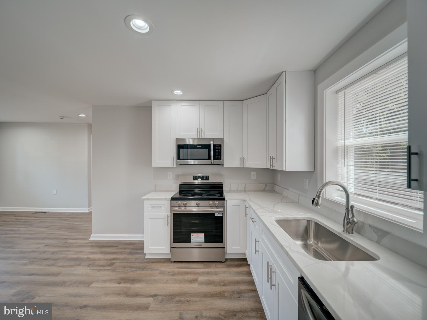 414 ELM ST, WINCHESTER, Virginia 22601, 4 Bedrooms Bedrooms, ,2 BathroomsBathrooms,Residential,For sale,414 ELM ST,VAWI2009036 MLS # VAWI2009036