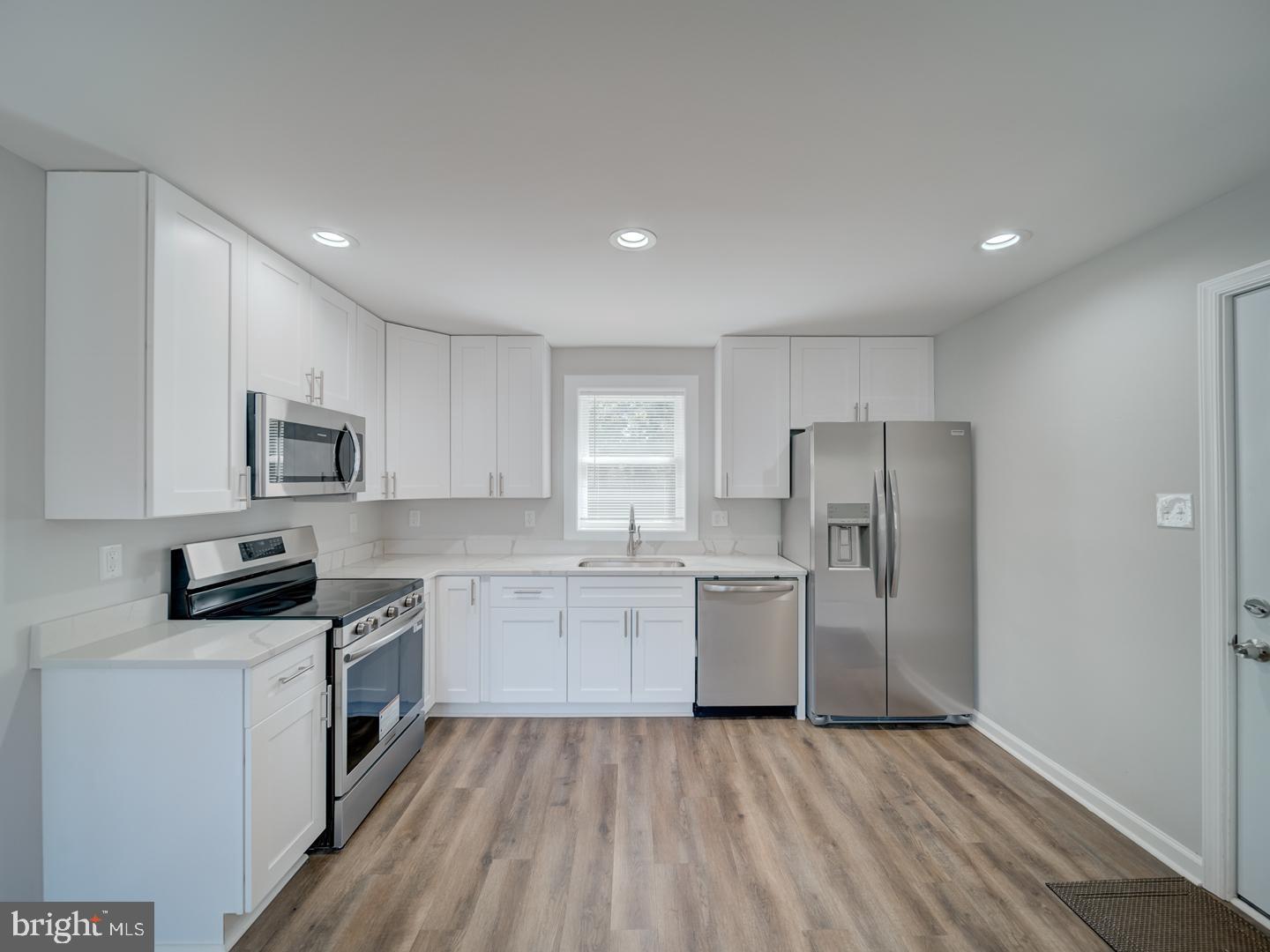 414 ELM ST, WINCHESTER, Virginia 22601, 4 Bedrooms Bedrooms, ,2 BathroomsBathrooms,Residential,For sale,414 ELM ST,VAWI2009036 MLS # VAWI2009036