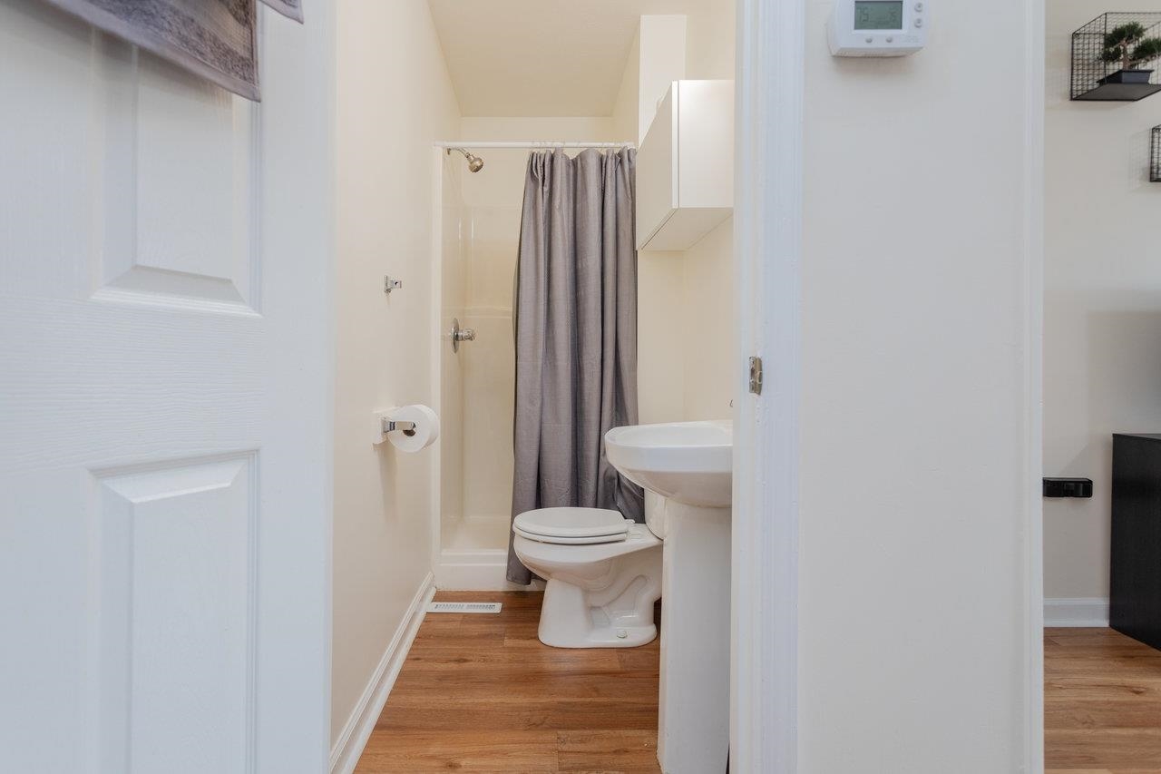 2207 RESERVOIR ST, HARRISONBURG, Virginia 22801, 2 Bedrooms Bedrooms, ,2 BathroomsBathrooms,Residential,2207 RESERVOIR ST,671485 MLS # 671485