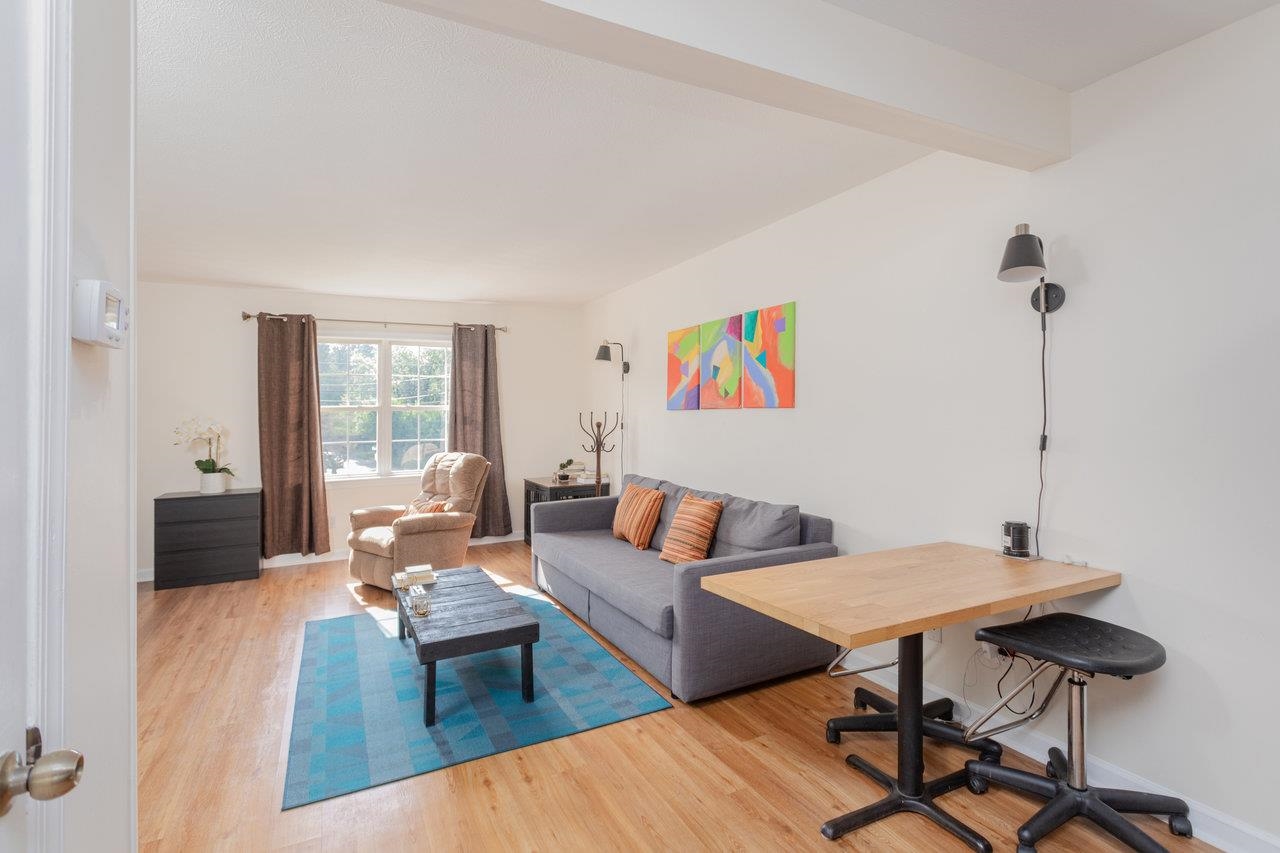 2207 RESERVOIR ST, HARRISONBURG, Virginia 22801, 2 Bedrooms Bedrooms, ,2 BathroomsBathrooms,Residential,2207 RESERVOIR ST,671485 MLS # 671485