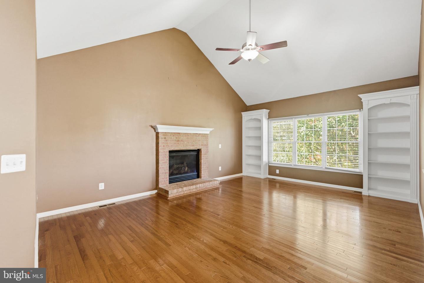 5429 BOWERS HILL DR, HAYMARKET, Virginia 20169, 4 Bedrooms Bedrooms, ,2 BathroomsBathrooms,Residential,For sale,5429 BOWERS HILL DR,VAPW2104580 MLS # VAPW2104580