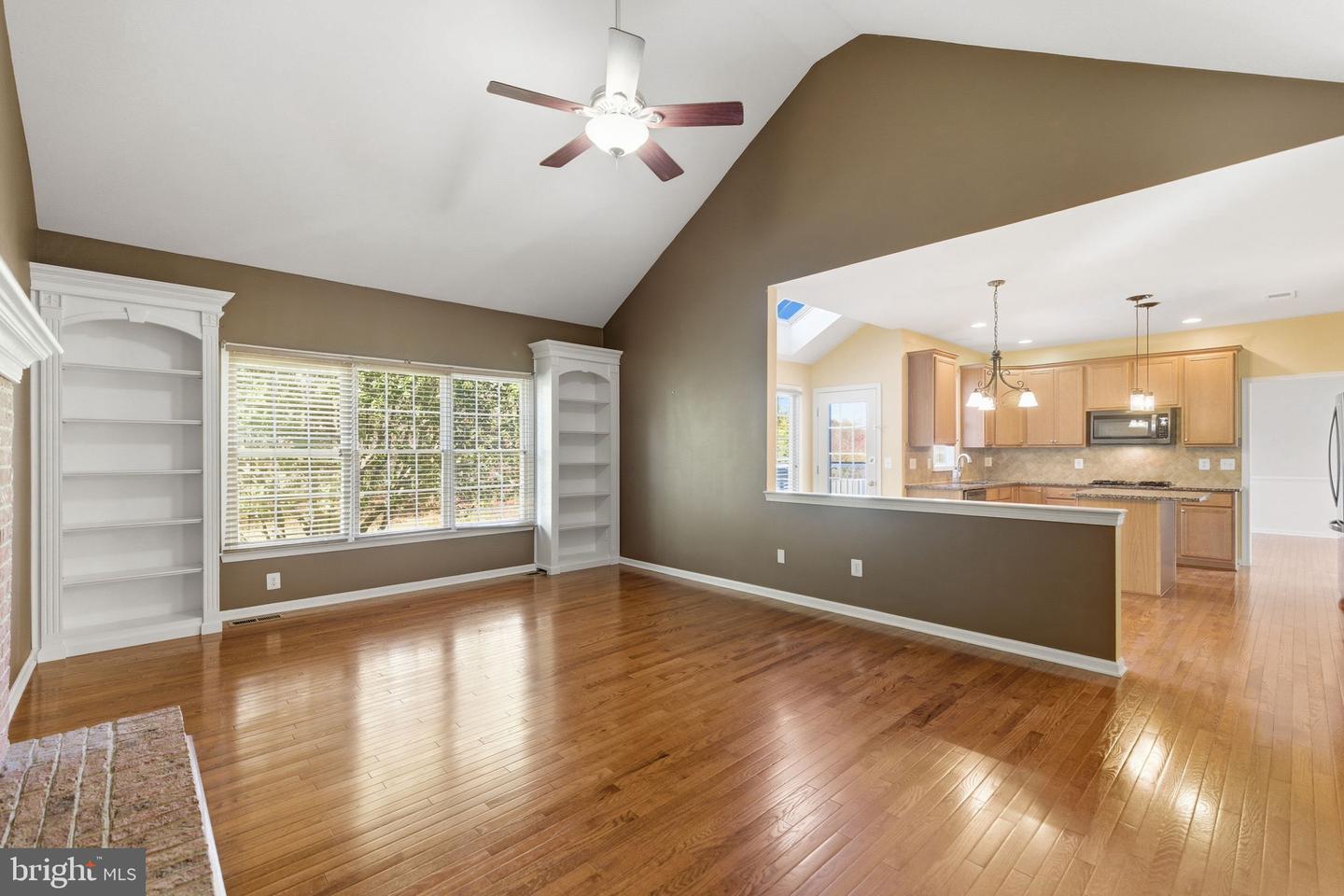 5429 BOWERS HILL DR, HAYMARKET, Virginia 20169, 4 Bedrooms Bedrooms, ,2 BathroomsBathrooms,Residential,For sale,5429 BOWERS HILL DR,VAPW2104580 MLS # VAPW2104580