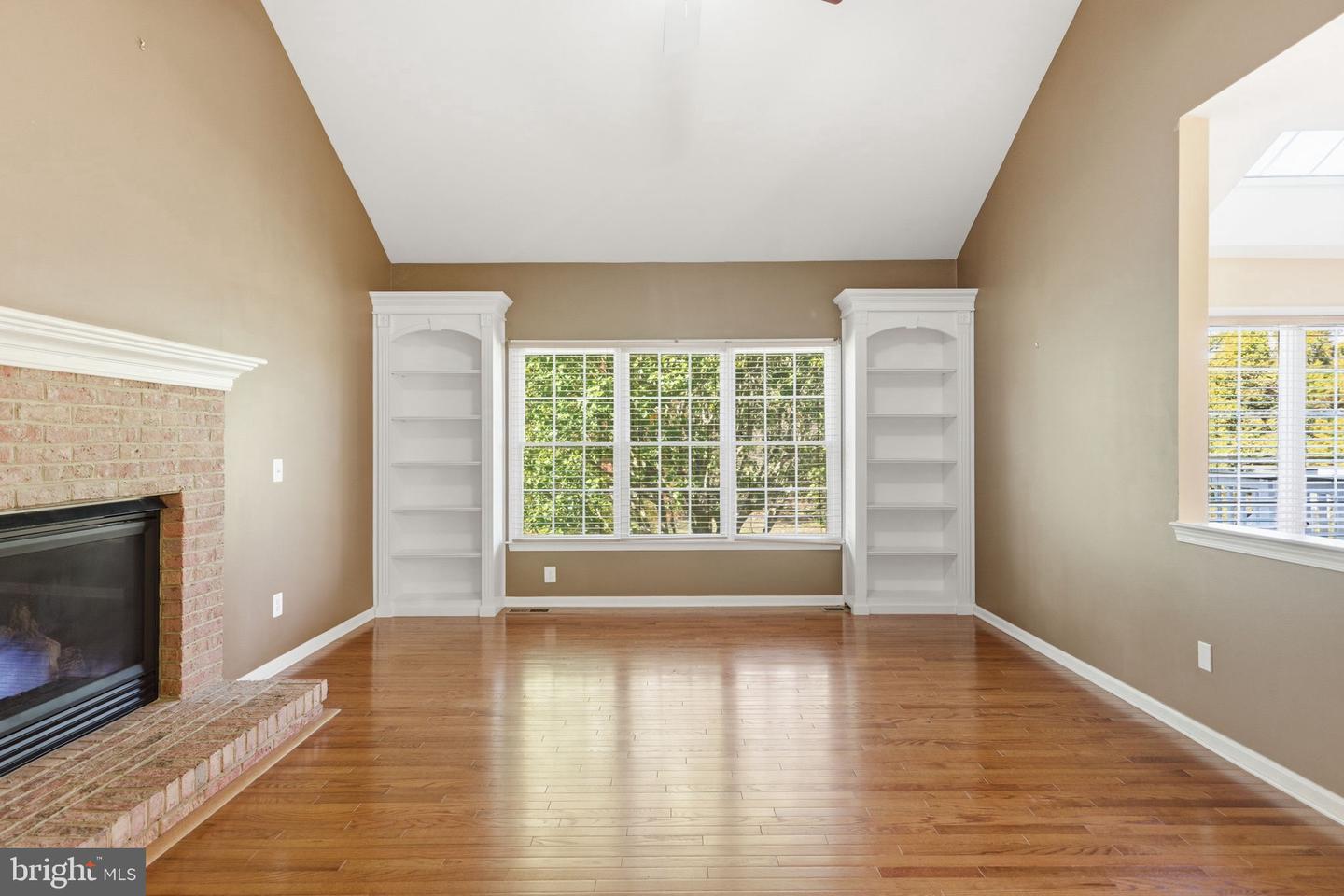 5429 BOWERS HILL DR, HAYMARKET, Virginia 20169, 4 Bedrooms Bedrooms, ,2 BathroomsBathrooms,Residential,For sale,5429 BOWERS HILL DR,VAPW2104580 MLS # VAPW2104580