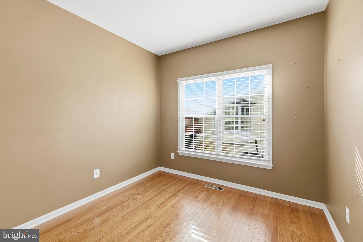 5429 BOWERS HILL DR, HAYMARKET, Virginia 20169, 4 Bedrooms Bedrooms, ,2 BathroomsBathrooms,Residential,For sale,5429 BOWERS HILL DR,VAPW2104580 MLS # VAPW2104580