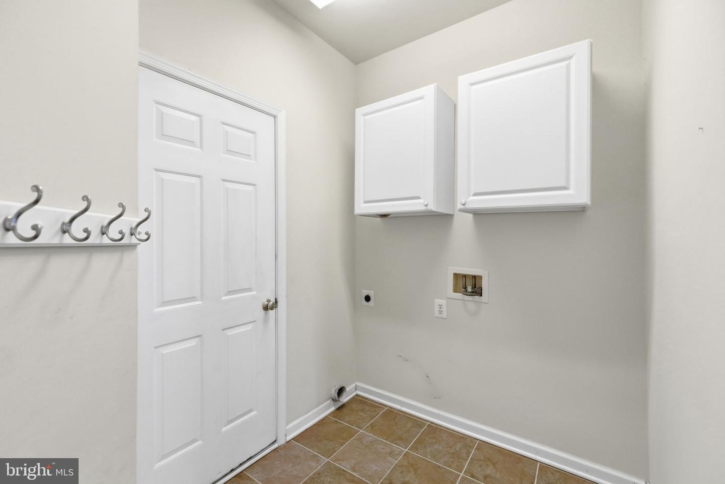 5429 BOWERS HILL DR, HAYMARKET, Virginia 20169, 4 Bedrooms Bedrooms, ,2 BathroomsBathrooms,Residential,For sale,5429 BOWERS HILL DR,VAPW2104580 MLS # VAPW2104580