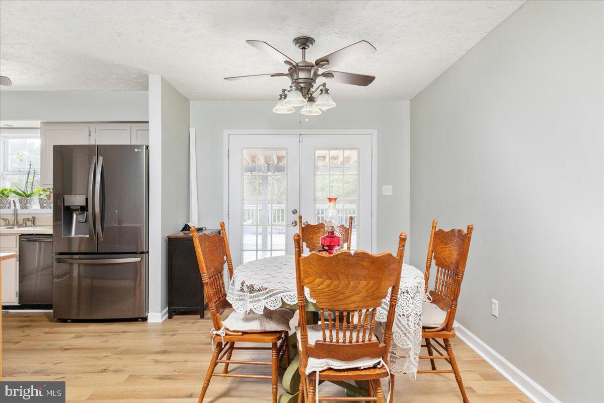 10346 GROVES FARM RD, MIDLAND, Virginia 22728, 4 Bedrooms Bedrooms, ,2 BathroomsBathrooms,Residential,For sale,10346 GROVES FARM RD,VAFQ2019480 MLS # VAFQ2019480