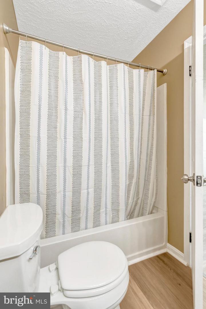 14000 GRUMBLE JONES CT #B, CENTREVILLE, Virginia 20121, 2 Bedrooms Bedrooms, 5 Rooms Rooms,2 BathroomsBathrooms,Residential,For sale,14000 GRUMBLE JONES CT #B,VAFX2277022 MLS # VAFX2277022 14000 GRUMBLE JONES CT #B, CENTREVILLE, Virginia 20121, 2 Bedrooms Bedrooms, 5 Rooms Rooms,2 BathroomsBathrooms,Residential,For sale,14000 GRUMBLE JONES CT #B,VAFX2277022 MLS # VAFX2277022