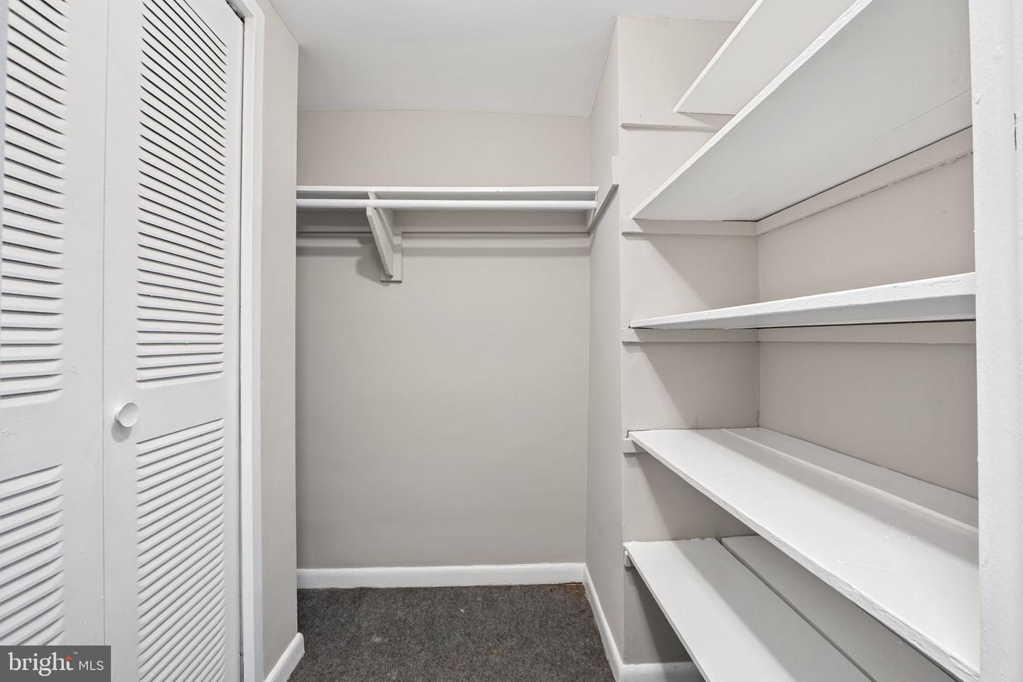 431 N ARMISTEAD ST #211, ALEXANDRIA, Virginia 22312, 2 Bedrooms Bedrooms, ,1 BathroomBathrooms,Residential,For sale,431 N ARMISTEAD ST #211,VAAX2052026 MLS # VAAX2052026 431 N ARMISTEAD ST #211, ALEXANDRIA, Virginia 22312, 2 Bedrooms Bedrooms, ,1 BathroomBathrooms,Residential,For sale,431 N ARMISTEAD ST #211,VAAX2052026 MLS # VAAX2052026