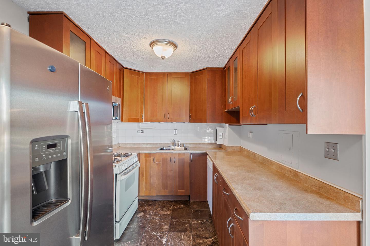 431 N ARMISTEAD ST #211, ALEXANDRIA, Virginia 22312, 2 Bedrooms Bedrooms, ,1 BathroomBathrooms,Residential,For sale,431 N ARMISTEAD ST #211,VAAX2052026 MLS # VAAX2052026 431 N ARMISTEAD ST #211, ALEXANDRIA, Virginia 22312, 2 Bedrooms Bedrooms, ,1 BathroomBathrooms,Residential,For sale,431 N ARMISTEAD ST #211,VAAX2052026 MLS # VAAX2052026