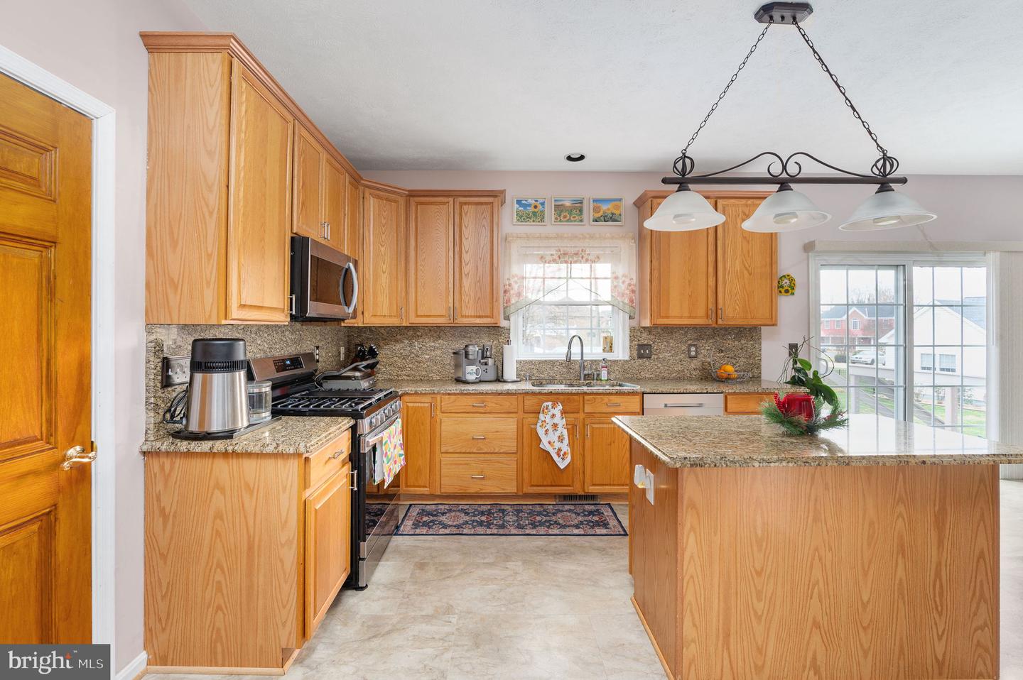 6910 GOVERNORS GRANT LN, FREDERICKSBURG, Virginia 22407, 4 Bedrooms Bedrooms, ,2 BathroomsBathrooms,Residential,For sale,6910 GOVERNORS GRANT LN,VASP2037812 MLS # VASP2037812