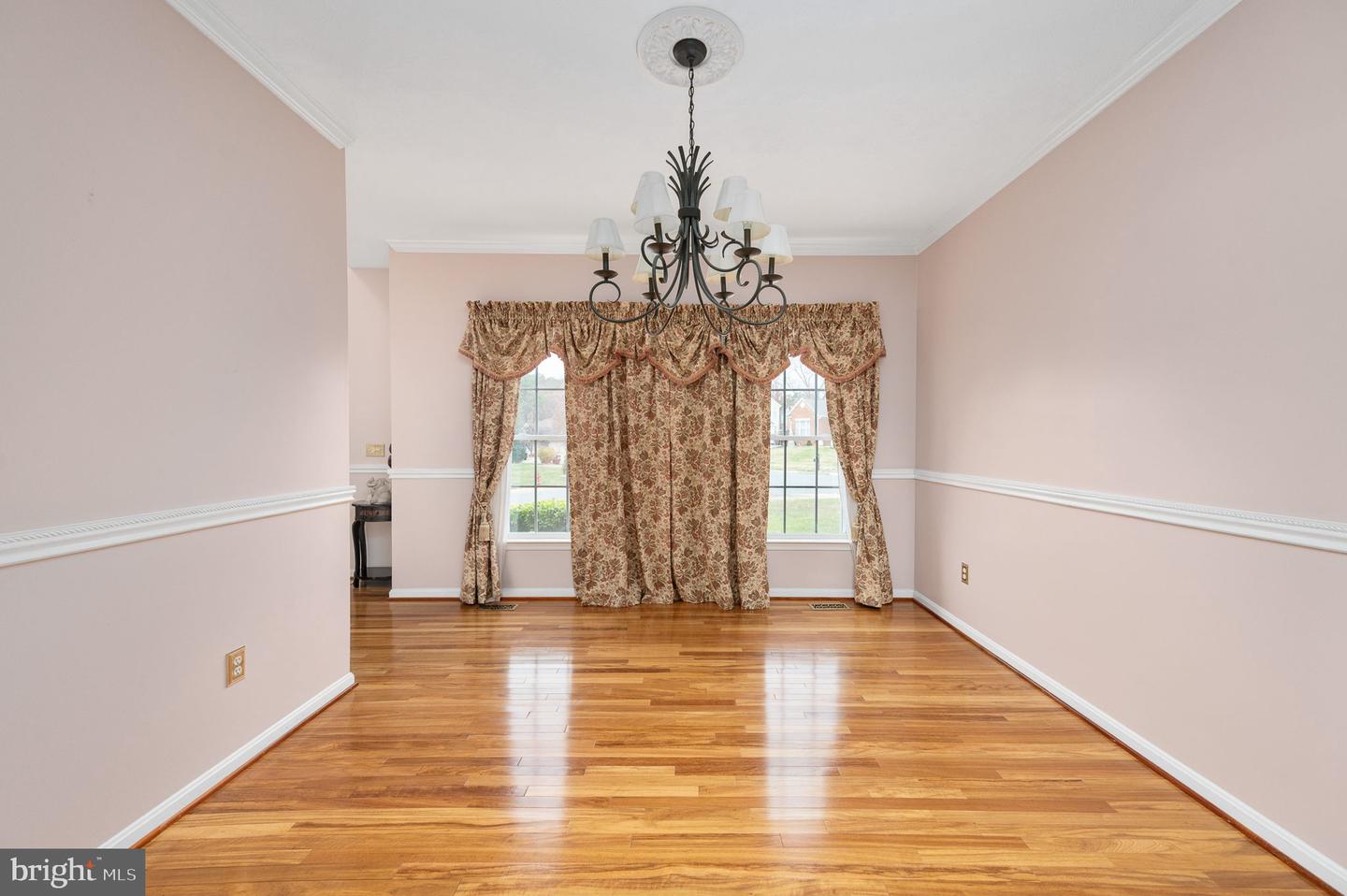 6910 GOVERNORS GRANT LN, FREDERICKSBURG, Virginia 22407, 4 Bedrooms Bedrooms, ,2 BathroomsBathrooms,Residential,For sale,6910 GOVERNORS GRANT LN,VASP2037812 MLS # VASP2037812