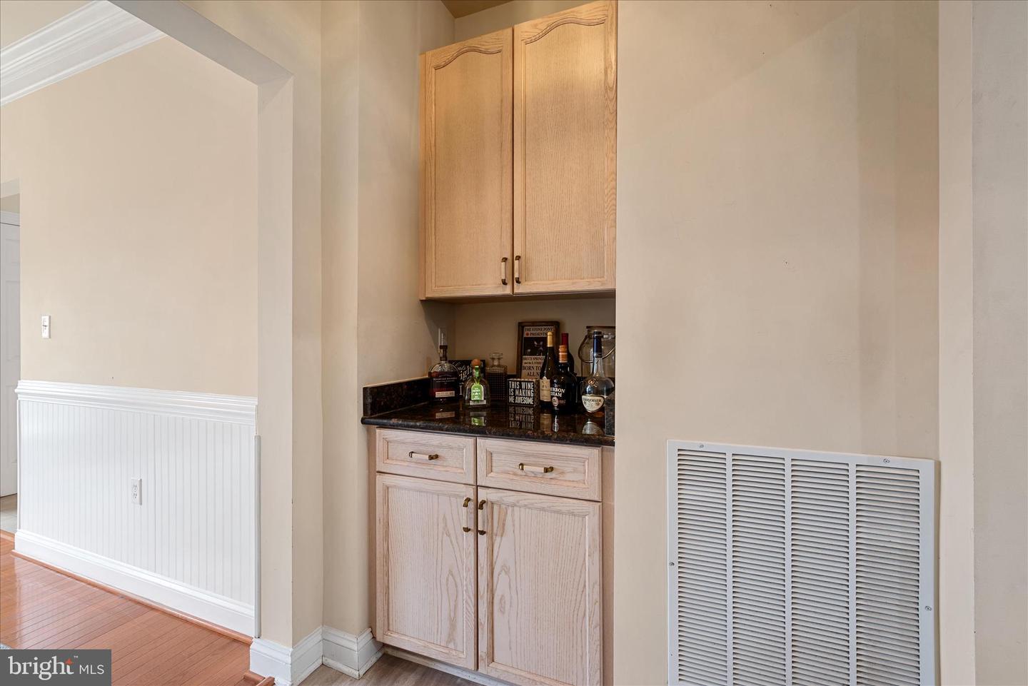 191 BANKS DR, WINCHESTER, Virginia 22602, 4 Bedrooms Bedrooms, ,3 BathroomsBathrooms,Residential,For sale,191 BANKS DR,VAFV2038226 MLS # VAFV2038226