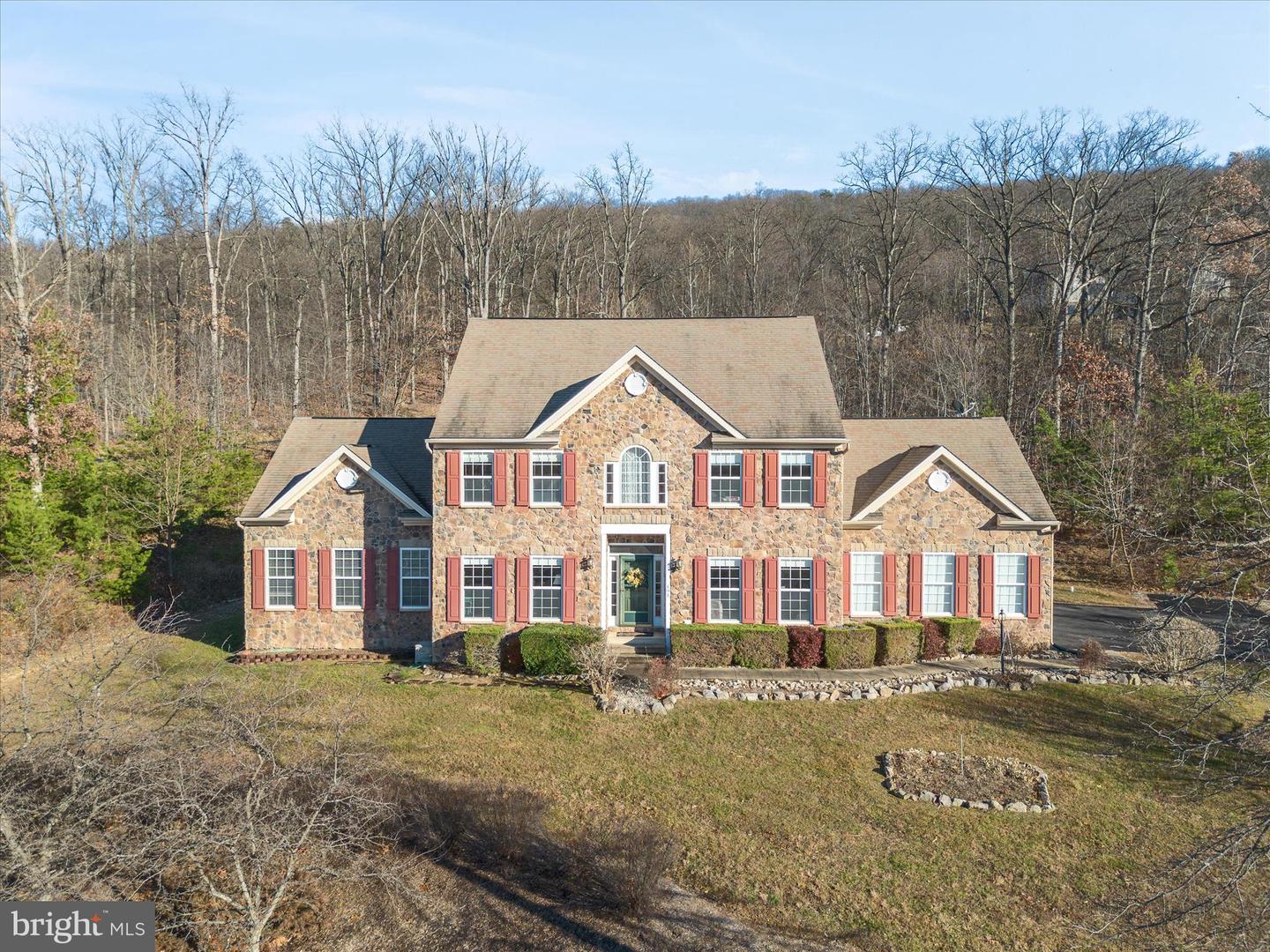 191 BANKS DR, WINCHESTER, Virginia 22602, 4 Bedrooms Bedrooms, ,3 BathroomsBathrooms,Residential,For sale,191 BANKS DR,VAFV2038226 MLS # VAFV2038226