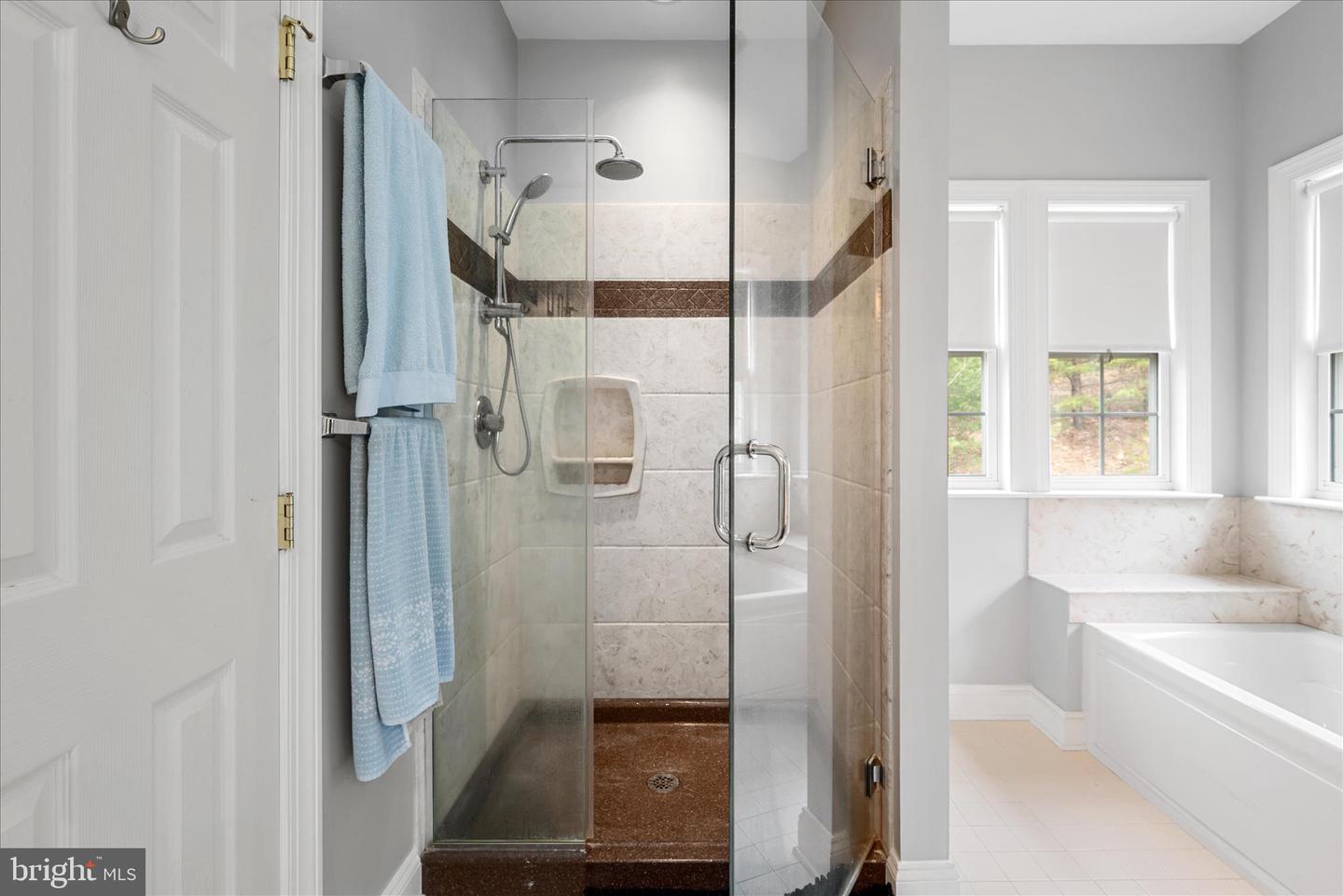 191 BANKS DR, WINCHESTER, Virginia 22602, 4 Bedrooms Bedrooms, ,3 BathroomsBathrooms,Residential,For sale,191 BANKS DR,VAFV2038226 MLS # VAFV2038226