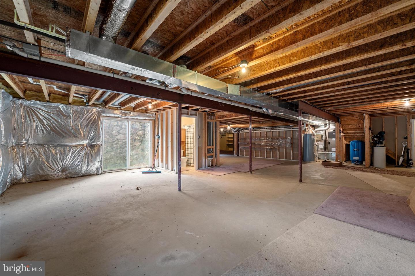 191 BANKS DR, WINCHESTER, Virginia 22602, 4 Bedrooms Bedrooms, ,3 BathroomsBathrooms,Residential,For sale,191 BANKS DR,VAFV2038226 MLS # VAFV2038226