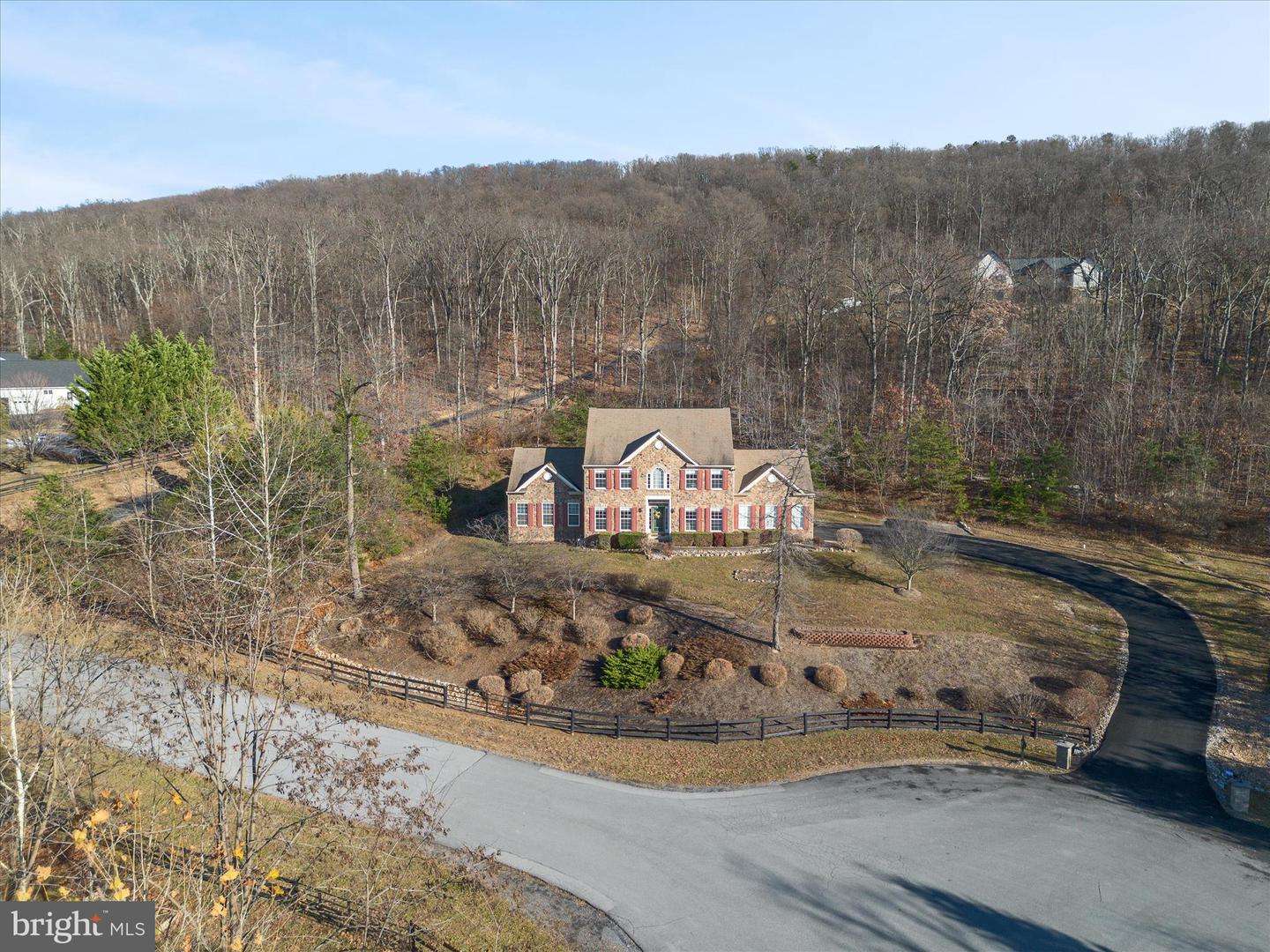 191 BANKS DR, WINCHESTER, Virginia 22602, 4 Bedrooms Bedrooms, ,3 BathroomsBathrooms,Residential,For sale,191 BANKS DR,VAFV2038226 MLS # VAFV2038226