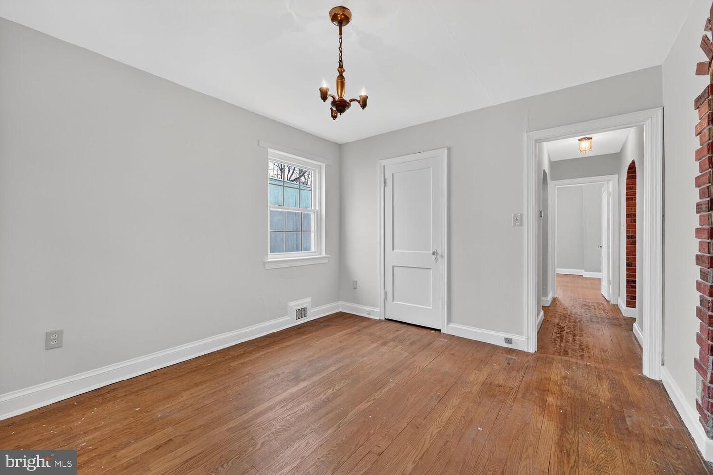 3701 CAMDEN ST SE, WASHINGTON, District Of Columbia 20020, 3 Bedrooms Bedrooms, 15 Rooms Rooms,3 BathroomsBathrooms,Residential,For sale,3701 CAMDEN ST SE,DCDC2233118 MLS # DCDC2233118
