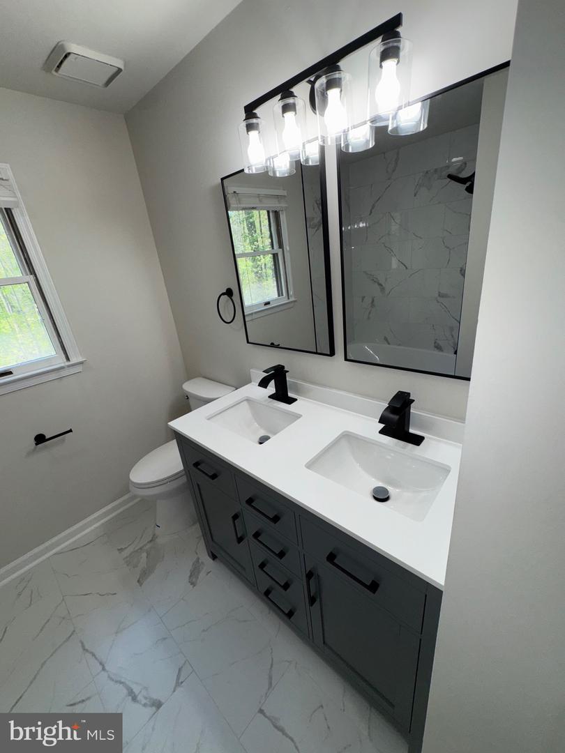 12704 GETTY LN, SPOTSYLVANIA, Virginia 22551, 4 Bedrooms Bedrooms, ,3 BathroomsBathrooms,Residential,For sale,12704 GETTY LN,VASP2029066 MLS # VASP2029066