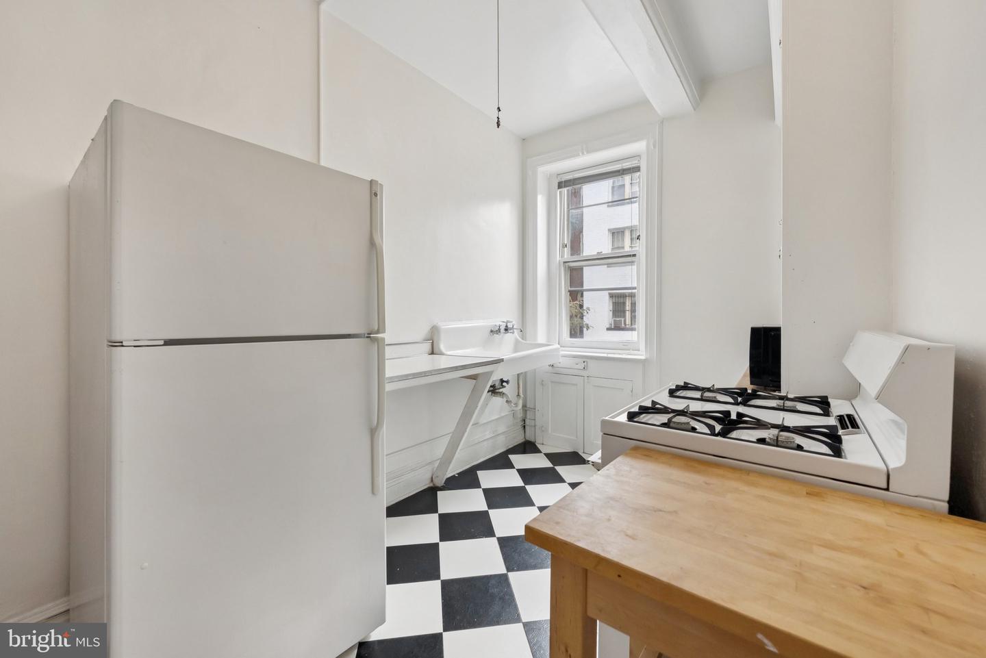 1725 17TH ST NW #102, WASHINGTON, District Of Columbia 20009, ,1 BathroomBathrooms,Residential,For sale,1725 17TH ST NW #102,DCDC2222210 MLS # DCDC2222210 1725 17TH ST NW #102, WASHINGTON, District Of Columbia 20009, ,1 BathroomBathrooms,Residential,For sale,1725 17TH ST NW #102,DCDC2222210 MLS # DCDC2222210