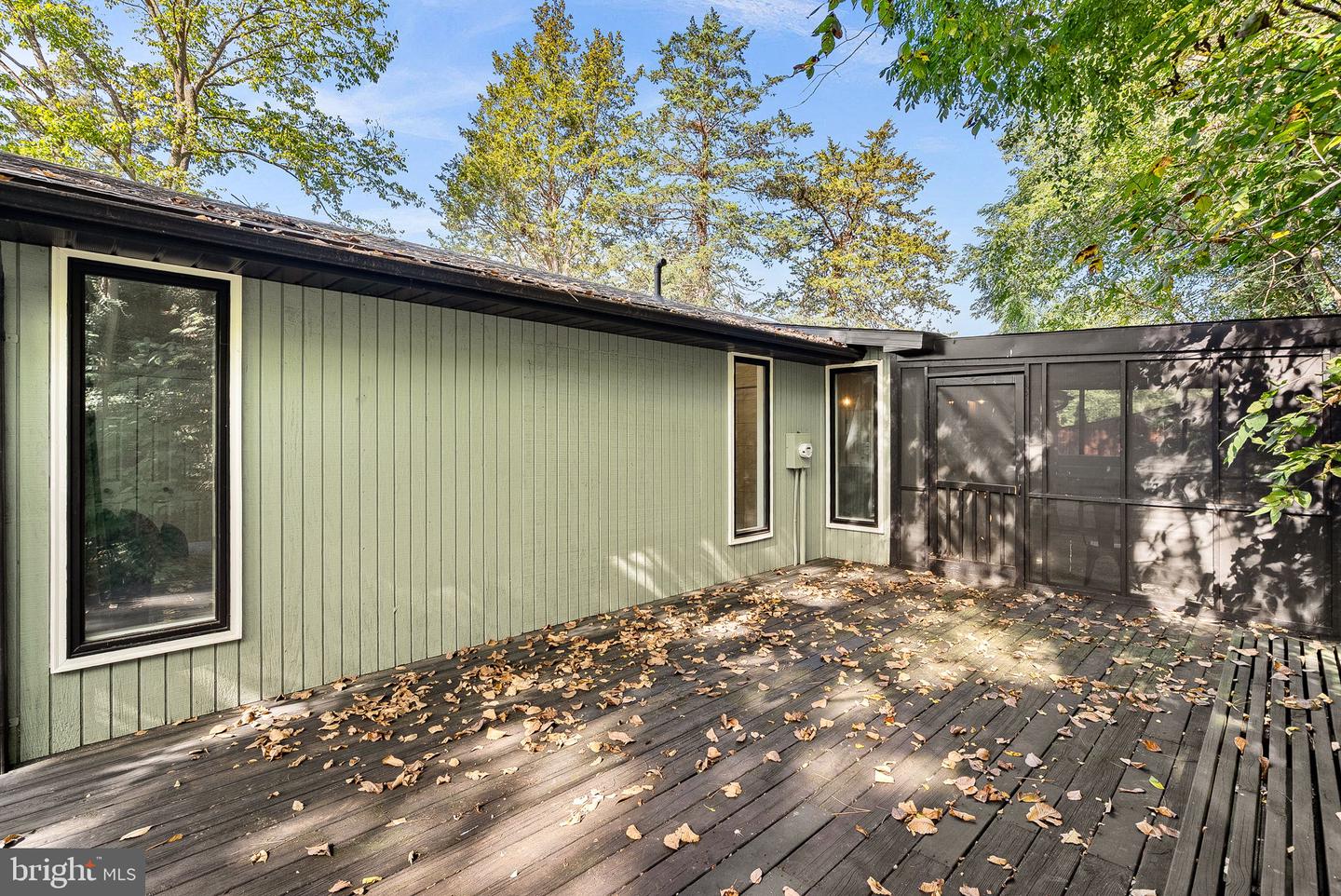 862 CARRIER DR, STRASBURG, Virginia 22657, 3 Bedrooms Bedrooms, ,2 BathroomsBathrooms,Residential,For sale,862 CARRIER DR,VASH2012694 MLS # VASH2012694