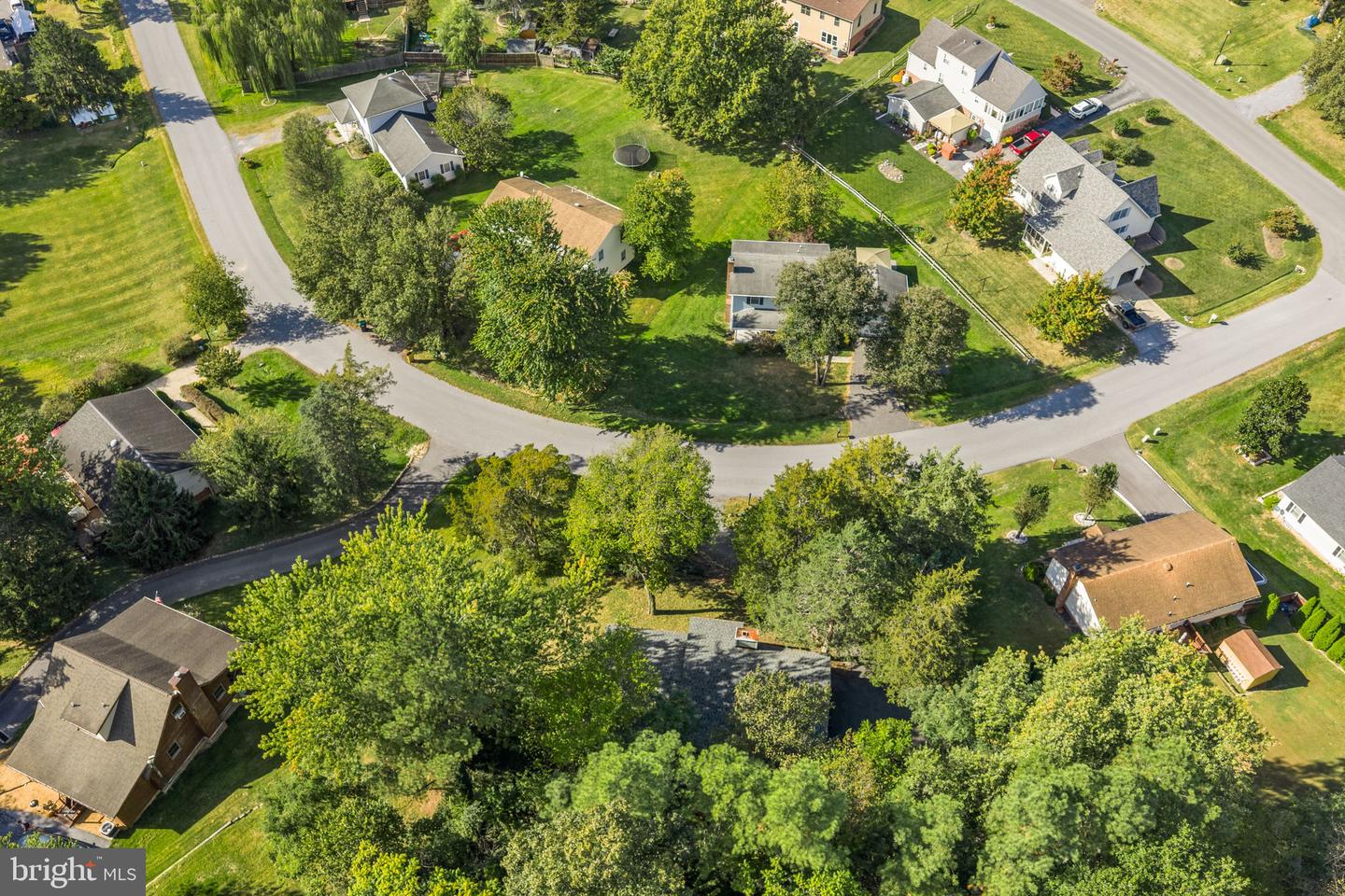 862 CARRIER DR, STRASBURG, Virginia 22657, 3 Bedrooms Bedrooms, ,2 BathroomsBathrooms,Residential,For sale,862 CARRIER DR,VASH2012694 MLS # VASH2012694