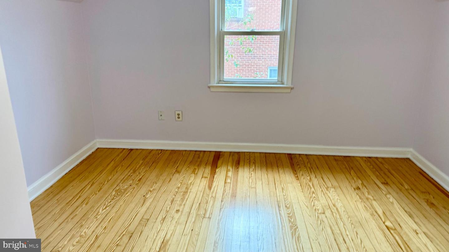 2250 ROOSEVELT BLVD, WINCHESTER, Virginia 22601, 6 Bedrooms Bedrooms, ,3 BathroomsBathrooms,Residential,For sale,2250 ROOSEVELT BLVD,VAWI2009326 MLS # VAWI2009326