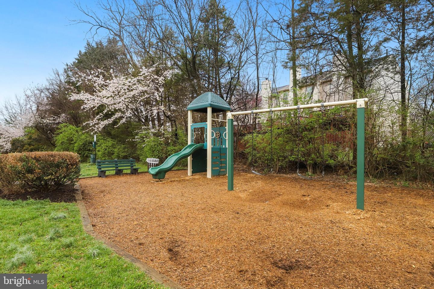 21845 BALDWIN SQ #101, STERLING, Virginia 20164, 2 Bedrooms Bedrooms, ,2 BathroomsBathrooms,Residential,For sale,21845 BALDWIN SQ #101,VALO2111302 MLS # VALO2111302 21845 BALDWIN SQ #101, STERLING, Virginia 20164, 2 Bedrooms Bedrooms, ,2 BathroomsBathrooms,Residential,For sale,21845 BALDWIN SQ #101,VALO2111302 MLS # VALO2111302