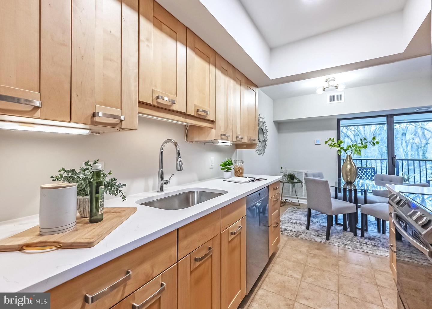 11657 STONEVIEW SQ #97/22C, RESTON, Virginia 20191, 3 Bedrooms Bedrooms, ,2 BathroomsBathrooms,Residential,For sale,11657 STONEVIEW SQ #97/22C,VAFX2279736 MLS # VAFX2279736 11657 STONEVIEW SQ #97/22C, RESTON, Virginia 20191, 3 Bedrooms Bedrooms, ,2 BathroomsBathrooms,Residential,For sale,11657 STONEVIEW SQ #97/22C,VAFX2279736 MLS # VAFX2279736