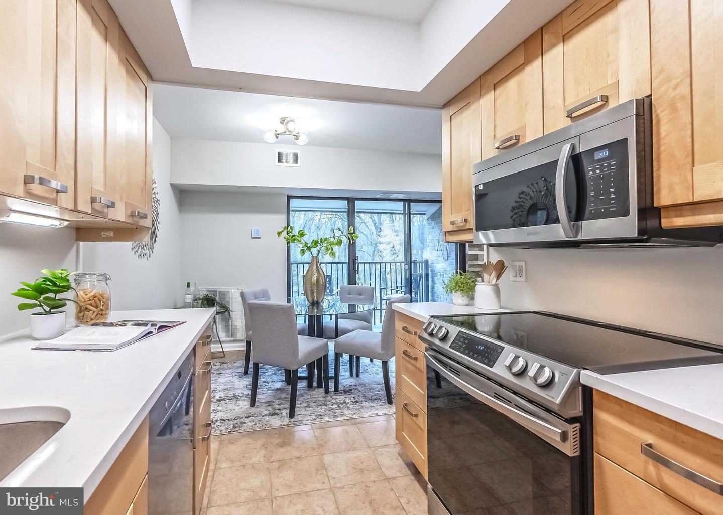 11657 STONEVIEW SQ #97/22C, RESTON, Virginia 20191, 3 Bedrooms Bedrooms, ,2 BathroomsBathrooms,Residential,For sale,11657 STONEVIEW SQ #97/22C,VAFX2279736 MLS # VAFX2279736 11657 STONEVIEW SQ #97/22C, RESTON, Virginia 20191, 3 Bedrooms Bedrooms, ,2 BathroomsBathrooms,Residential,For sale,11657 STONEVIEW SQ #97/22C,VAFX2279736 MLS # VAFX2279736