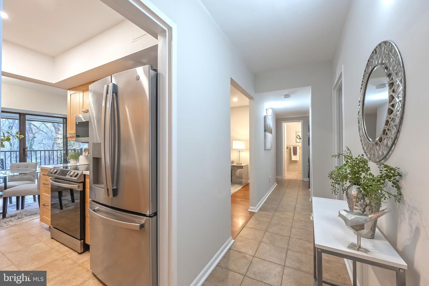 11657 STONEVIEW SQ #97/22C, RESTON, Virginia 20191, 3 Bedrooms Bedrooms, ,2 BathroomsBathrooms,Residential,For sale,11657 STONEVIEW SQ #97/22C,VAFX2279736 MLS # VAFX2279736 11657 STONEVIEW SQ #97/22C, RESTON, Virginia 20191, 3 Bedrooms Bedrooms, ,2 BathroomsBathrooms,Residential,For sale,11657 STONEVIEW SQ #97/22C,VAFX2279736 MLS # VAFX2279736