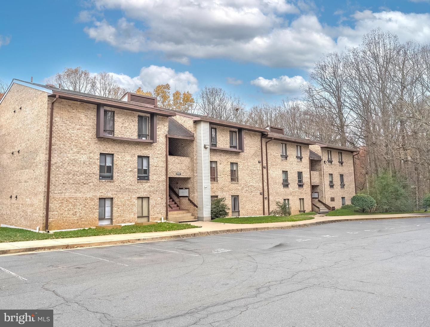 11657 STONEVIEW SQ #97/22C, RESTON, Virginia 20191, 3 Bedrooms Bedrooms, ,2 BathroomsBathrooms,Residential,For sale,11657 STONEVIEW SQ #97/22C,VAFX2279736 MLS # VAFX2279736 11657 STONEVIEW SQ #97/22C, RESTON, Virginia 20191, 3 Bedrooms Bedrooms, ,2 BathroomsBathrooms,Residential,For sale,11657 STONEVIEW SQ #97/22C,VAFX2279736 MLS # VAFX2279736
