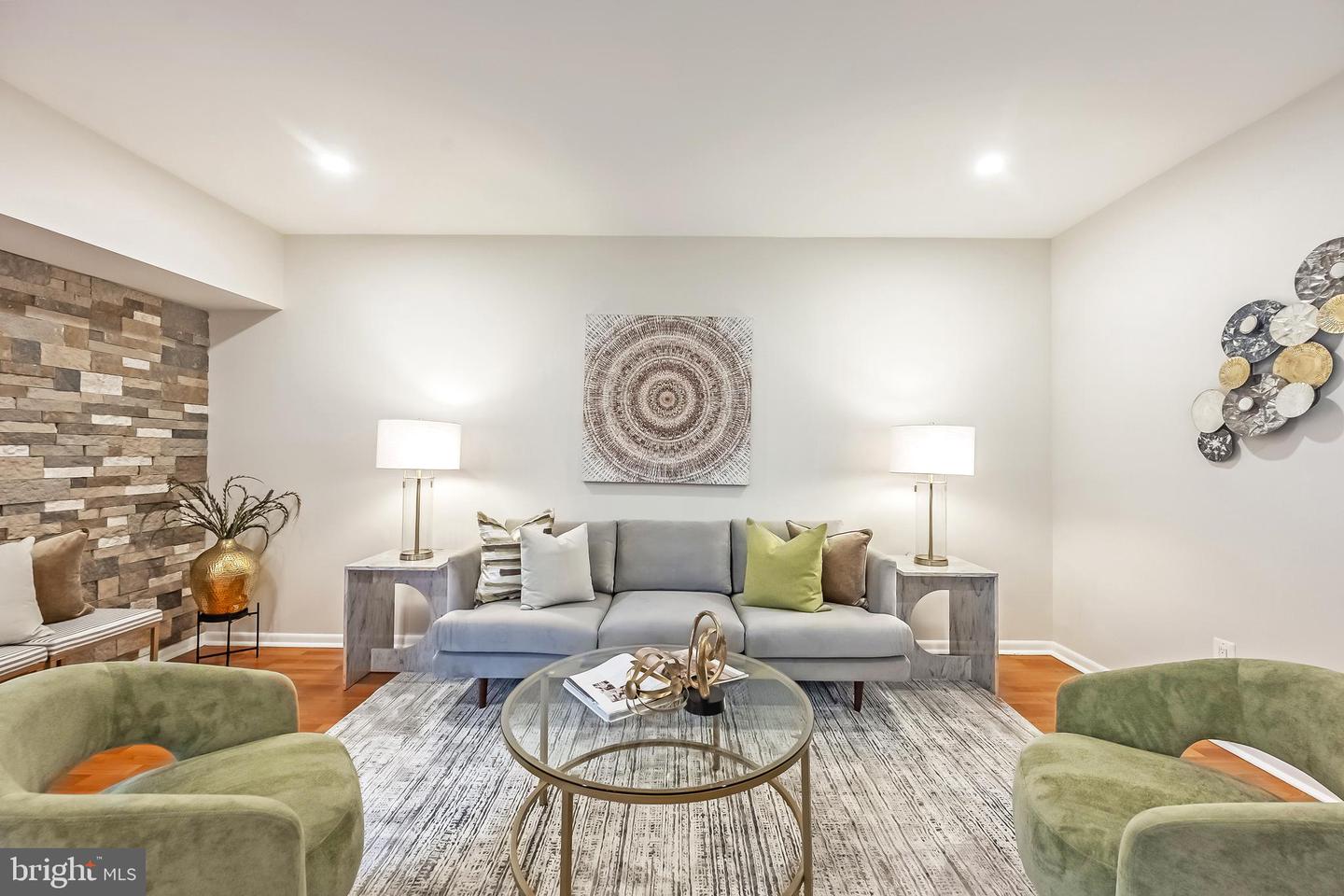 11657 STONEVIEW SQ #97/22C, RESTON, Virginia 20191, 3 Bedrooms Bedrooms, ,2 BathroomsBathrooms,Residential,For sale,11657 STONEVIEW SQ #97/22C,VAFX2279736 MLS # VAFX2279736 11657 STONEVIEW SQ #97/22C, RESTON, Virginia 20191, 3 Bedrooms Bedrooms, ,2 BathroomsBathrooms,Residential,For sale,11657 STONEVIEW SQ #97/22C,VAFX2279736 MLS # VAFX2279736