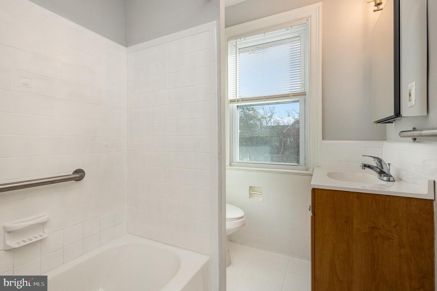 711 QUACKENBOS ST NW, WASHINGTON, District Of Columbia 20011, 3 Bedrooms Bedrooms, 6 Rooms Rooms,2 BathroomsBathrooms,Residential,For sale,711 QUACKENBOS ST NW,DCDC2232458 MLS # DCDC2232458