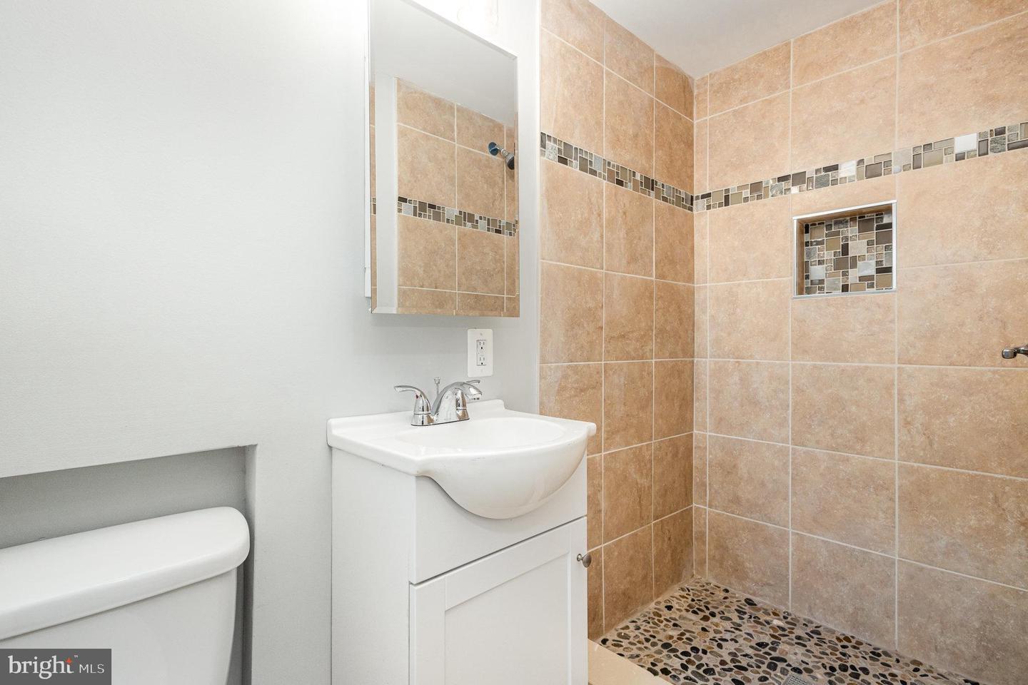 711 QUACKENBOS ST NW, WASHINGTON, District Of Columbia 20011, 3 Bedrooms Bedrooms, 6 Rooms Rooms,2 BathroomsBathrooms,Residential,For sale,711 QUACKENBOS ST NW,DCDC2232458 MLS # DCDC2232458