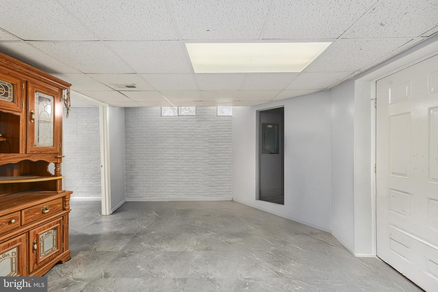 6905 RUNNYMEDE TRL, FREDERICKSBURG, Virginia 22407, 3 Bedrooms Bedrooms, 12 Rooms Rooms,3 BathroomsBathrooms,Residential,For sale,6905 RUNNYMEDE TRL,VASP2037820 MLS # VASP2037820