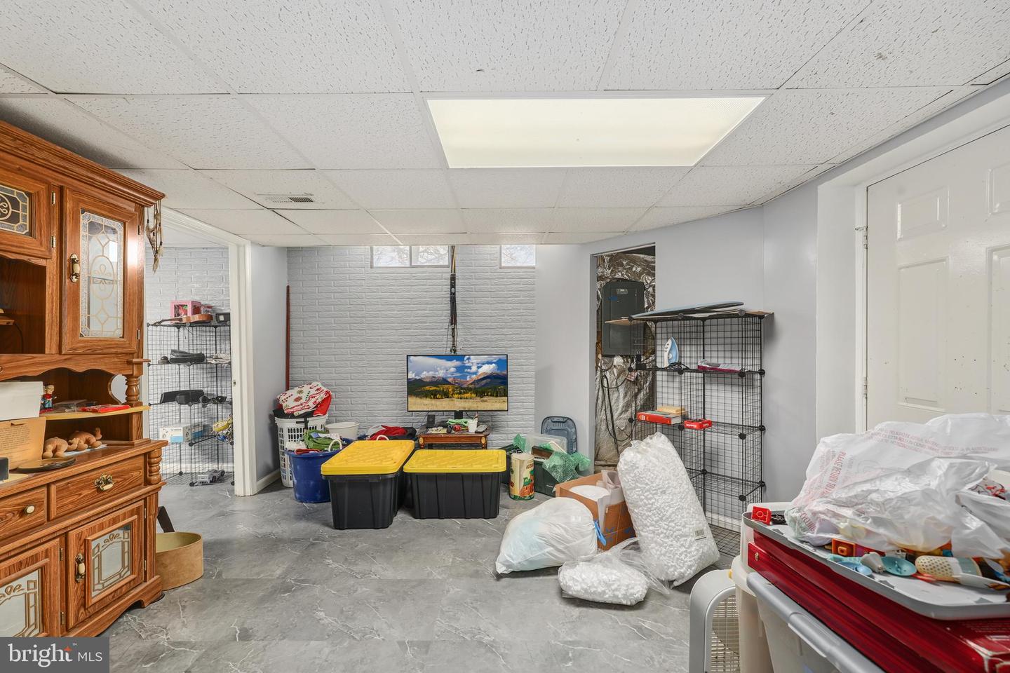 6905 RUNNYMEDE TRL, FREDERICKSBURG, Virginia 22407, 3 Bedrooms Bedrooms, 12 Rooms Rooms,3 BathroomsBathrooms,Residential,For sale,6905 RUNNYMEDE TRL,VASP2037820 MLS # VASP2037820