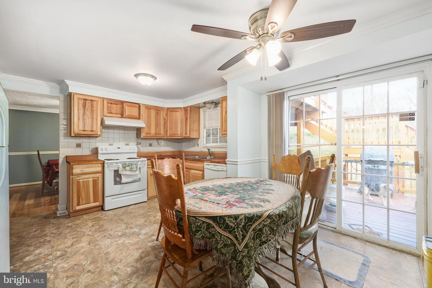 6905 RUNNYMEDE TRL, FREDERICKSBURG, Virginia 22407, 3 Bedrooms Bedrooms, 12 Rooms Rooms,3 BathroomsBathrooms,Residential,For sale,6905 RUNNYMEDE TRL,VASP2037820 MLS # VASP2037820