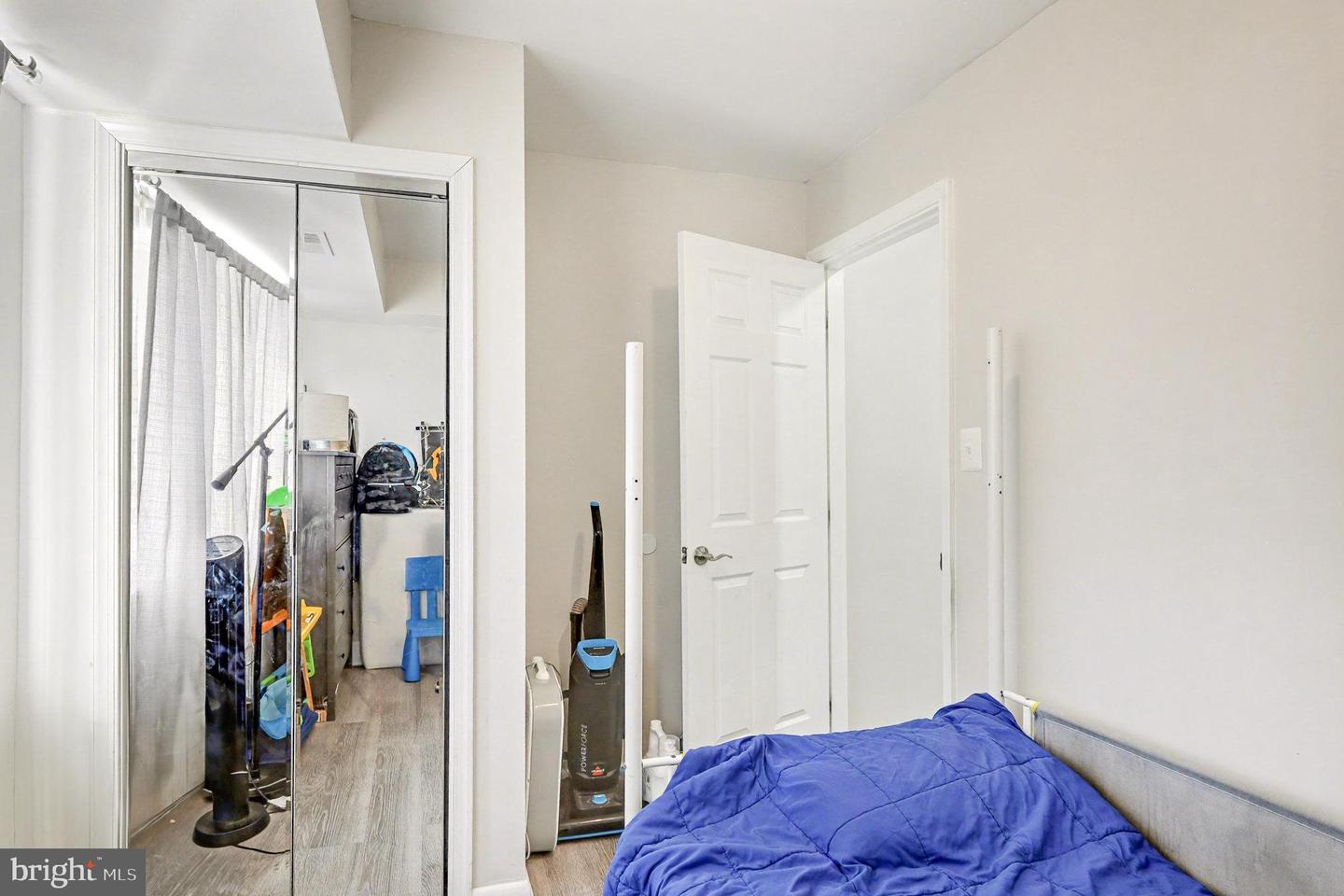 5340 HOLMES RUN PKWY #1118, ALEXANDRIA, Virginia 22304, 2 Bedrooms Bedrooms, ,1 BathroomBathrooms,Residential,For sale,5340 HOLMES RUN PKWY #1118,VAAX2052050 MLS # VAAX2052050 5340 HOLMES RUN PKWY #1118, ALEXANDRIA, Virginia 22304, 2 Bedrooms Bedrooms, ,1 BathroomBathrooms,Residential,For sale,5340 HOLMES RUN PKWY #1118,VAAX2052050 MLS # VAAX2052050