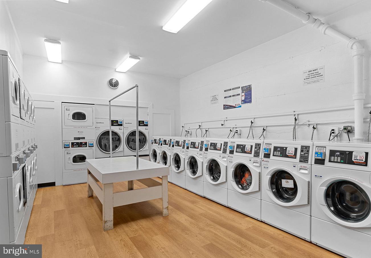 5340 HOLMES RUN PKWY #1118, ALEXANDRIA, Virginia 22304, 2 Bedrooms Bedrooms, ,1 BathroomBathrooms,Residential,For sale,5340 HOLMES RUN PKWY #1118,VAAX2052050 MLS # VAAX2052050 5340 HOLMES RUN PKWY #1118, ALEXANDRIA, Virginia 22304, 2 Bedrooms Bedrooms, ,1 BathroomBathrooms,Residential,For sale,5340 HOLMES RUN PKWY #1118,VAAX2052050 MLS # VAAX2052050