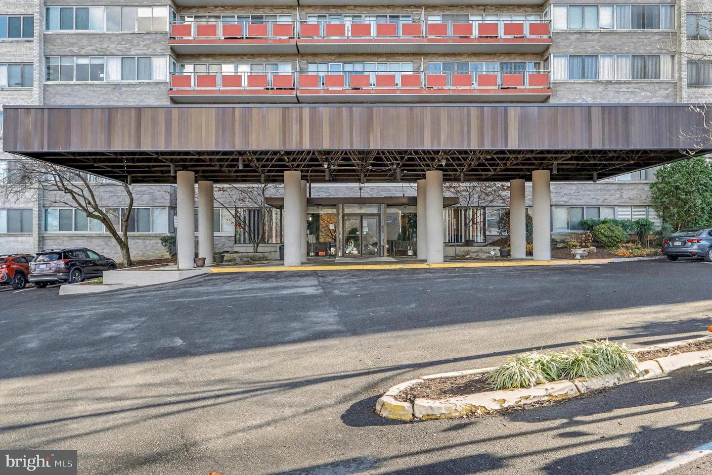 5340 HOLMES RUN PKWY #1118, ALEXANDRIA, Virginia 22304, 2 Bedrooms Bedrooms, ,1 BathroomBathrooms,Residential,For sale,5340 HOLMES RUN PKWY #1118,VAAX2052050 MLS # VAAX2052050 5340 HOLMES RUN PKWY #1118, ALEXANDRIA, Virginia 22304, 2 Bedrooms Bedrooms, ,1 BathroomBathrooms,Residential,For sale,5340 HOLMES RUN PKWY #1118,VAAX2052050 MLS # VAAX2052050