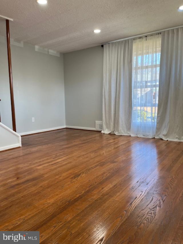 2226 MARY BALDWIN DR, ALEXANDRIA, Virginia 22307, 3 Bedrooms Bedrooms, ,3 BathroomsBathrooms,Residential,For sale,2226 MARY BALDWIN DR,VAFX2280612 MLS # VAFX2280612