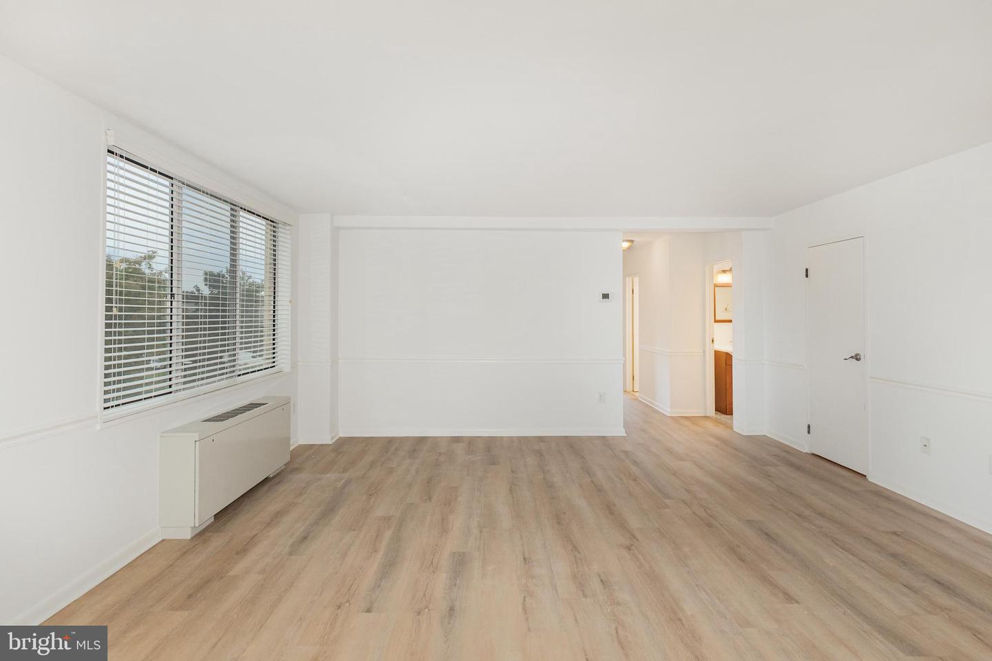 6641 WAKEFIELD DR #317, ALEXANDRIA, Virginia 22307, 2 Bedrooms Bedrooms, ,1 BathroomBathrooms,Residential,For sale,6641 WAKEFIELD DR #317,VAFX2280640 MLS # VAFX2280640