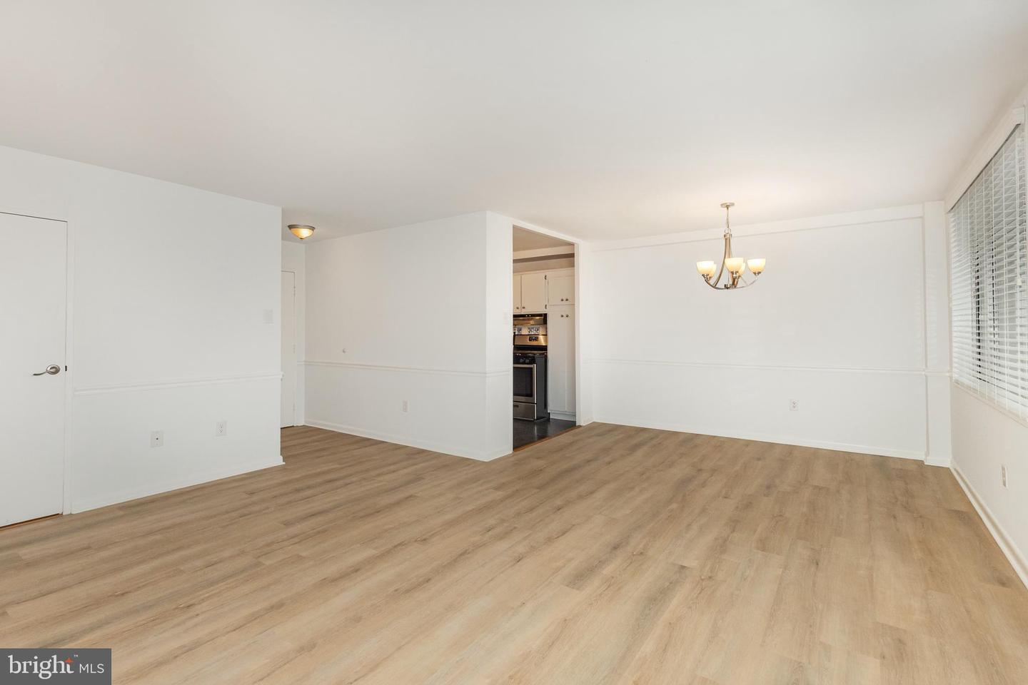 6641 WAKEFIELD DR #317, ALEXANDRIA, Virginia 22307, 2 Bedrooms Bedrooms, ,1 BathroomBathrooms,Residential,For sale,6641 WAKEFIELD DR #317,VAFX2280640 MLS # VAFX2280640