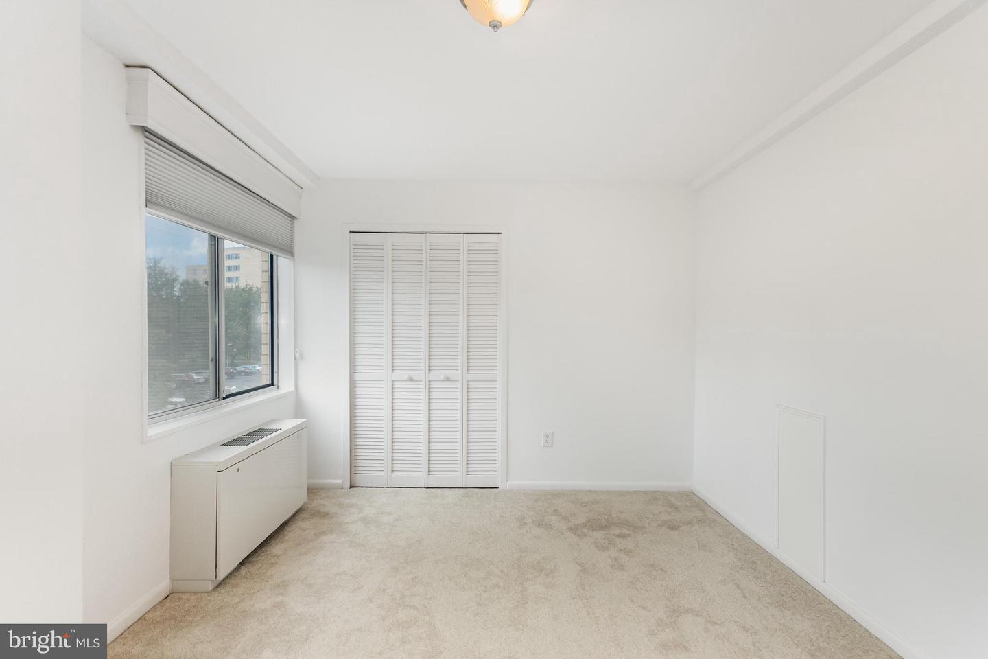 6641 WAKEFIELD DR #317, ALEXANDRIA, Virginia 22307, 2 Bedrooms Bedrooms, ,1 BathroomBathrooms,Residential,For sale,6641 WAKEFIELD DR #317,VAFX2280640 MLS # VAFX2280640